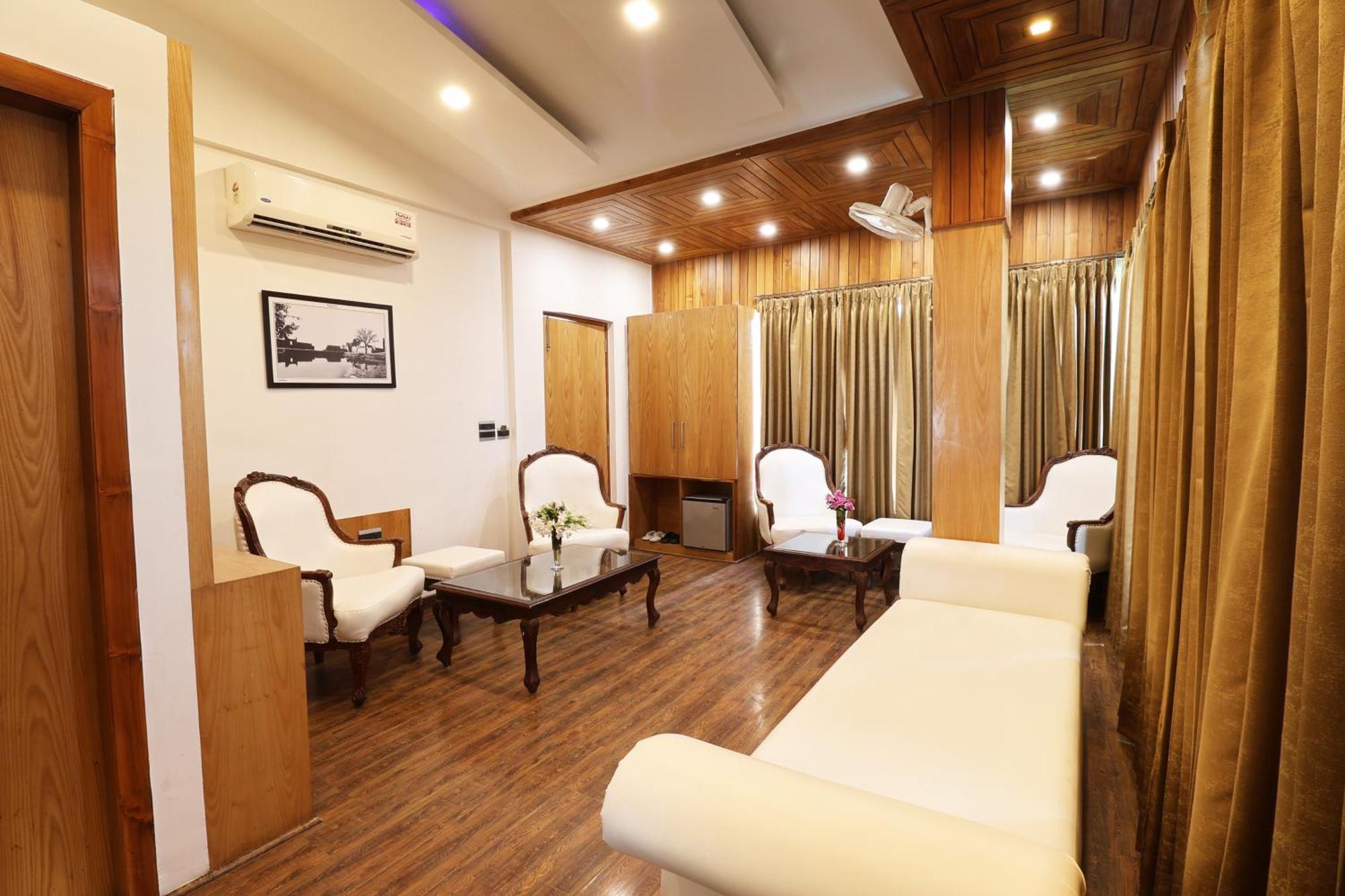 Hunky Dory Resort And Spa Dhar Khurd Exterior photo